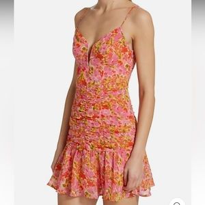 Astr the Label “Meg Midsummer Floral runched mini dress”